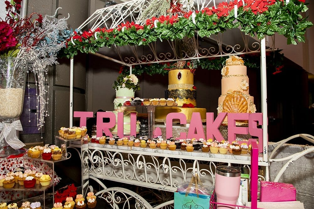 Tru Cakes Wedding Cake Cart